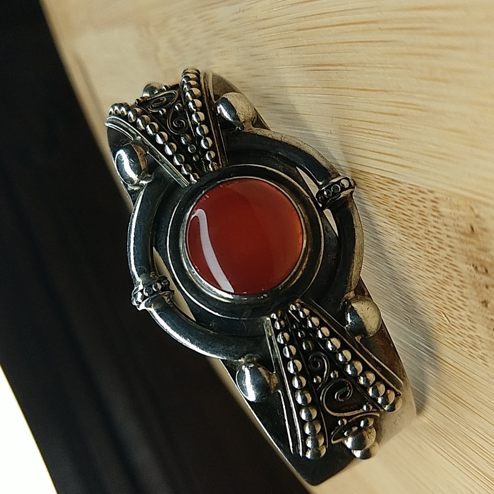 Intricate Vintage Sterling Silver 925 Carnelian Cuff Bracelet
